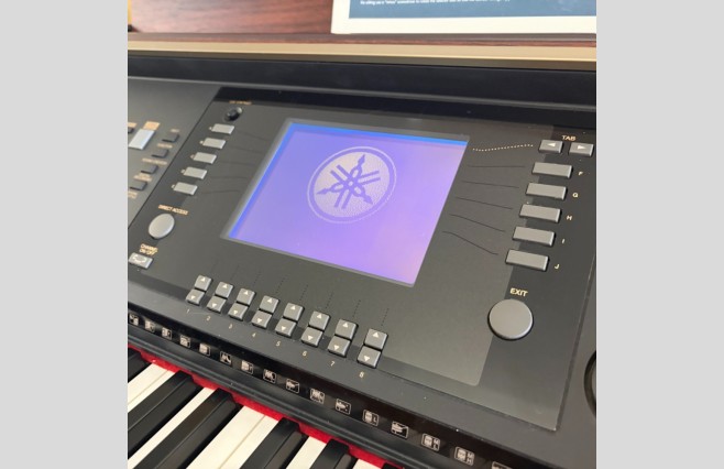 Yamaha CVP303 Satin Mahogany Digital Piano, Used - Complete Package (SN:GBCCKK01058) - Image 7